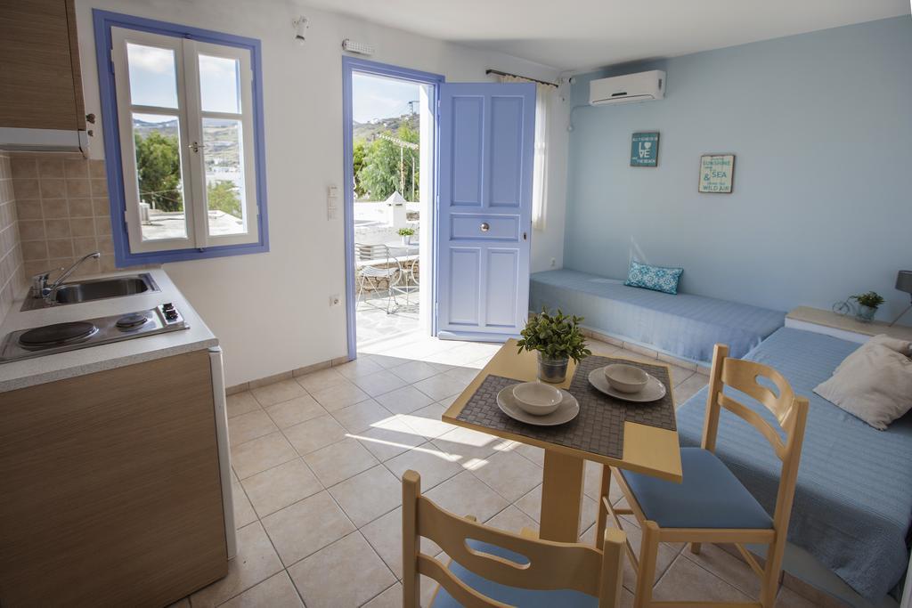 Astarti Apartments Livadi  Room photo
